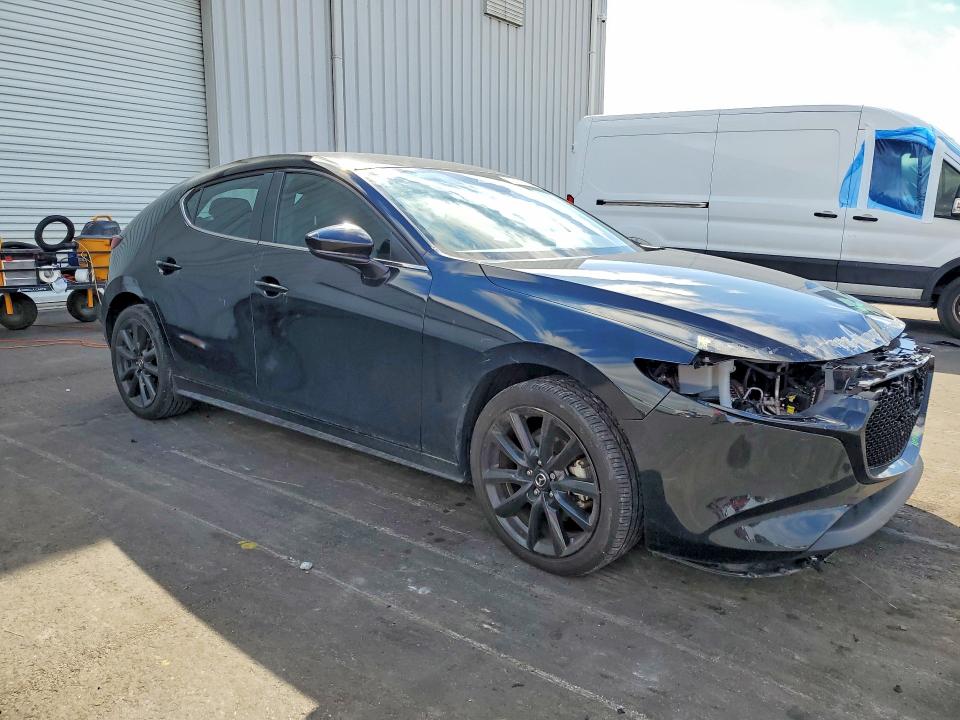 Photo 4 from auction – 2024 MAZDA 3 with VIN JM1BPAKM0R1719704