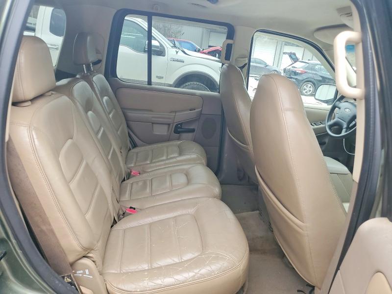 Photo 11 from auction – 2002 FORD EXPLORER with VIN 1FMZU63E22UA01048