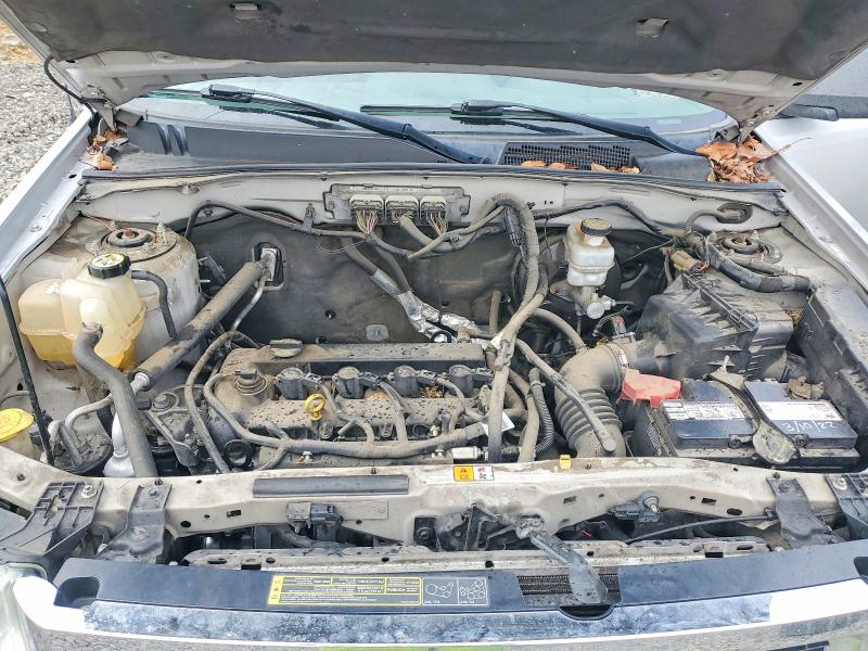 Photo 12 from auction – 2009 FORD ESCAPE with VIN 1FMCU93729KC66437
