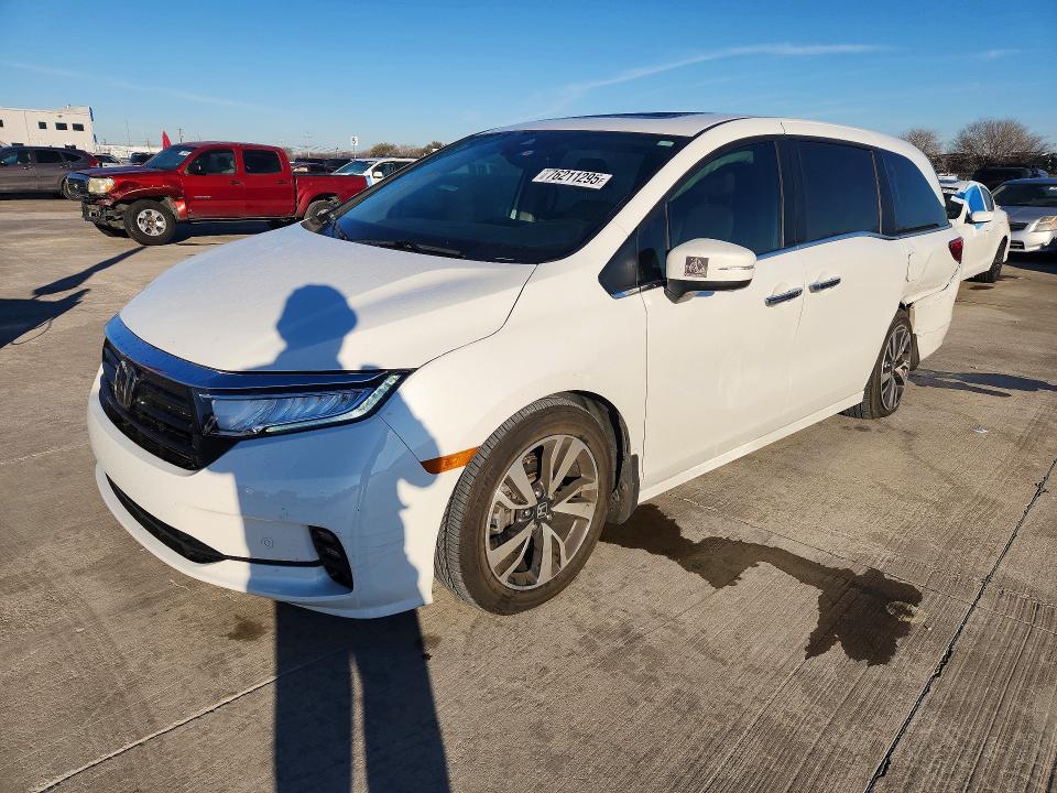 HONDA ODYSSEY TO 2022 with VIN 5FNRL6H80NB055889 - Photo from auction