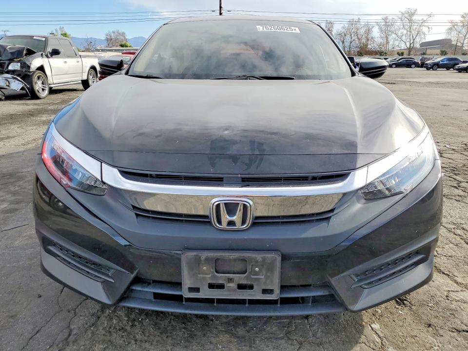 Photo 5 from auction – 2018 HONDA CIVIC with VIN 2HGFC2F7XJH513241