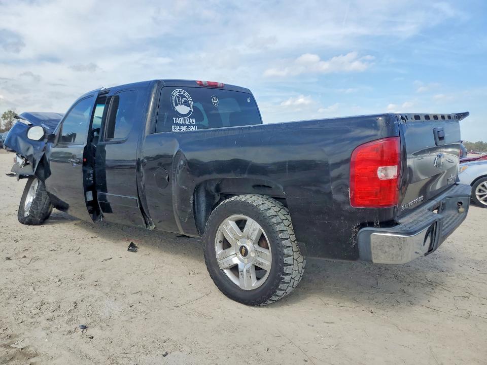 Photo 2 from auction – 2007 CHEVROLET SILVERADO with VIN 2GCEC19J671716138