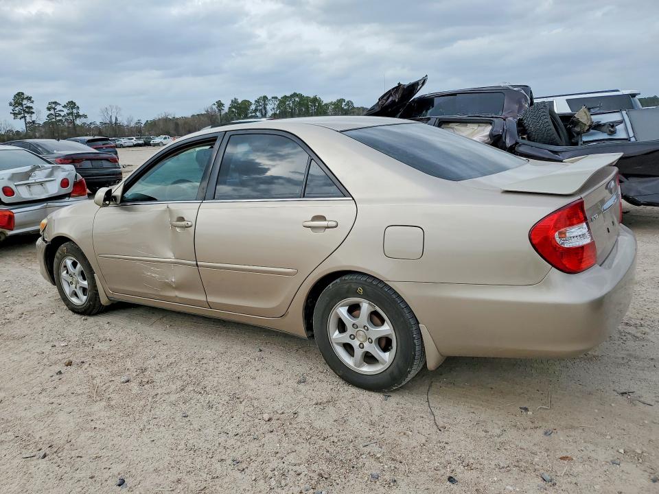 Photo 2 from auction – 2004 TOYOTA CAMRY with VIN 4T1BE32KX4U274052