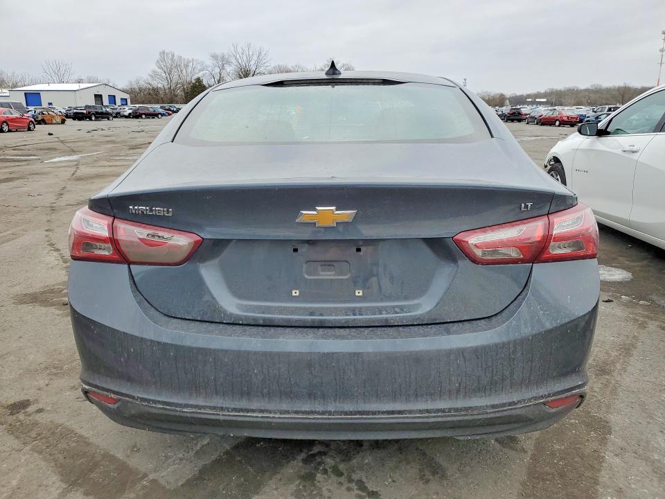 Photo 6 from auction – 2020 CHEVROLET MALIBU with VIN 1G1ZD5ST9LF112290