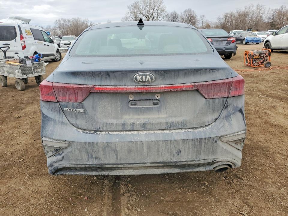 Photo 6 from auction – 2019 KIA FORTE with VIN 3KPF24AD4KE133836