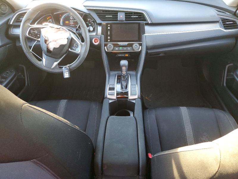 Photo 8 from auction – 2016 HONDA CIVIC with VIN 2HGFC2F80GH572722