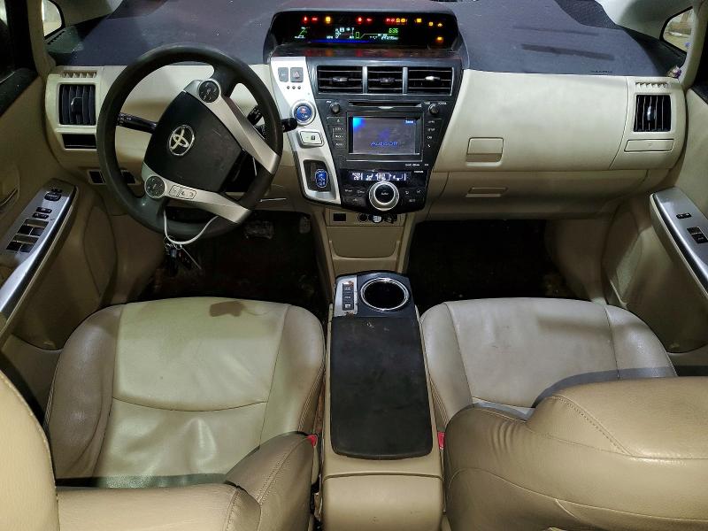 Photo 8 from auction – 2014 TOYOTA PRIUS V with VIN JTDZN3EU9EJ011389