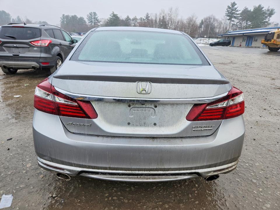 Photo 6 from auction – 2017 HONDA ACCORD with VIN 1HGCR2F16HA237260