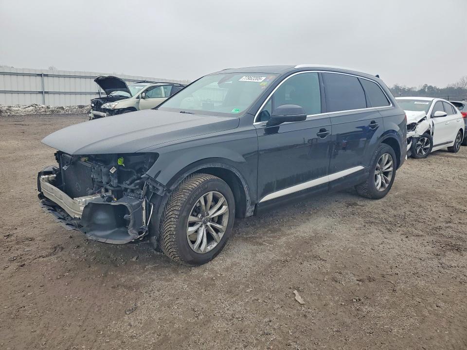 AUDI Q7 2018 with VIN WA1LABF7XJD010176 - Photo from auction