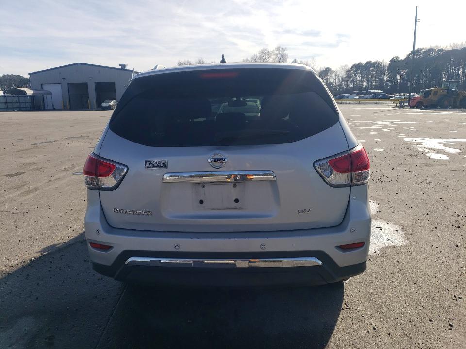Photo 6 from auction – 2016 NISS PATHFINDER with VIN 5N1AR2MN0GC666047
