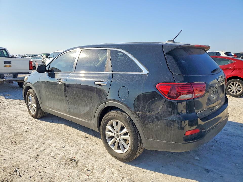 Photo 2 from auction – 2020 KIA SORENTO with VIN 5XYPG4A32LG686700