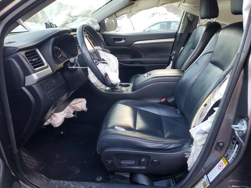 Photo 7 from auction – 2016 TOYOTA HIGHLANDER with VIN 5TDJKRFHXGS266293