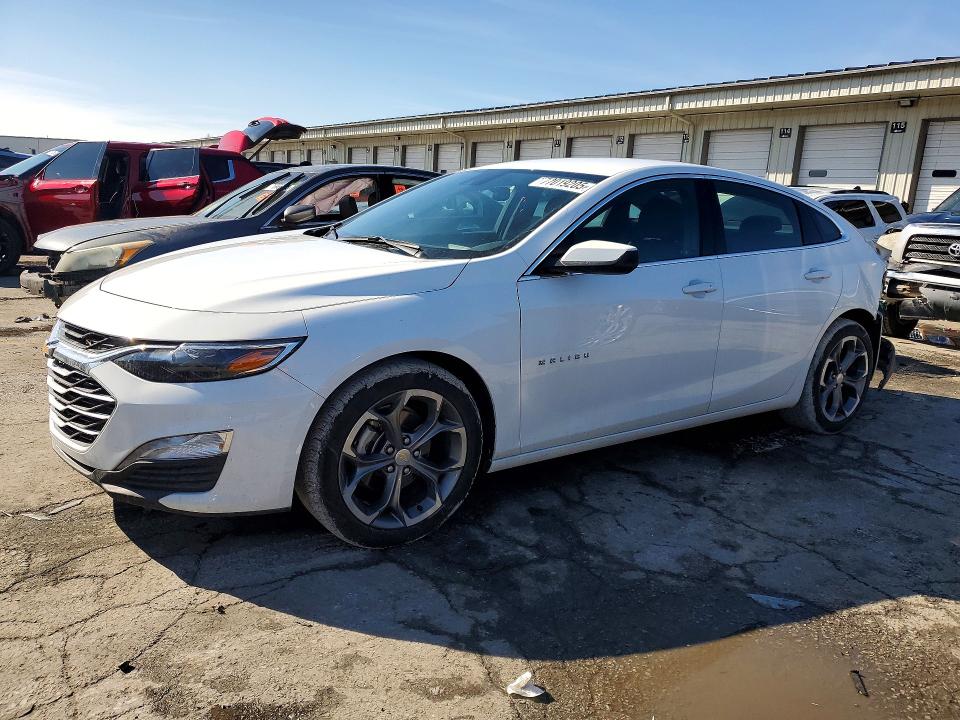 CHEVROLET MALIBU 2024 with VIN 1G1ZD5ST0RF209516 - Photo from auction