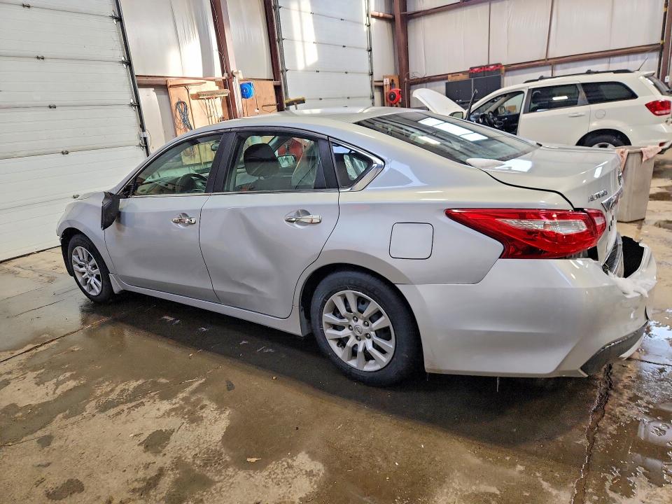 Photo 2 from auction – 2016 NISSAN ALTIMA with VIN 1N4AL3AP4GN308378
