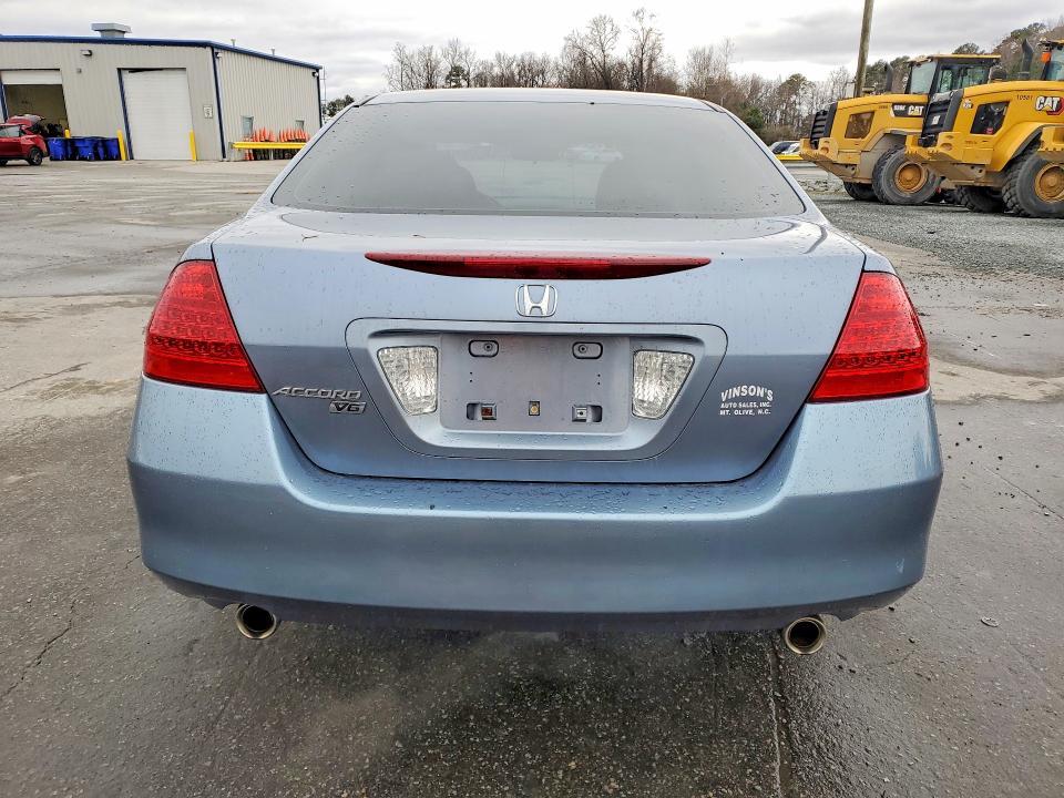 Photo 6 from auction – 2007 HONDA ACCORD LX with VIN 1HGCM66347A034969