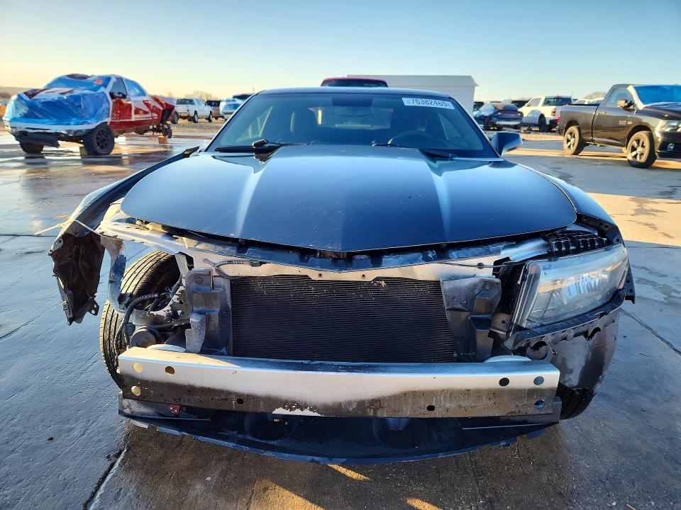 Photo 5 from auction – 2014 CHEVROLET CAMARO LS with VIN 2G1FA1E31E9235111