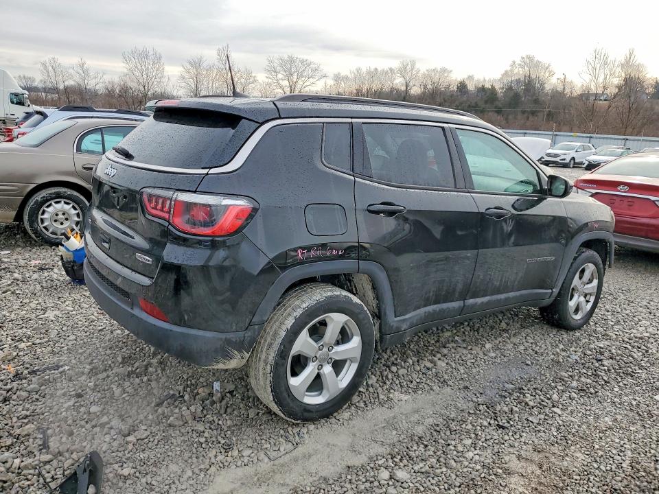 Photo 3 from auction – 2020 JEEP COMPASS with VIN 3C4NJDBB6LT100863