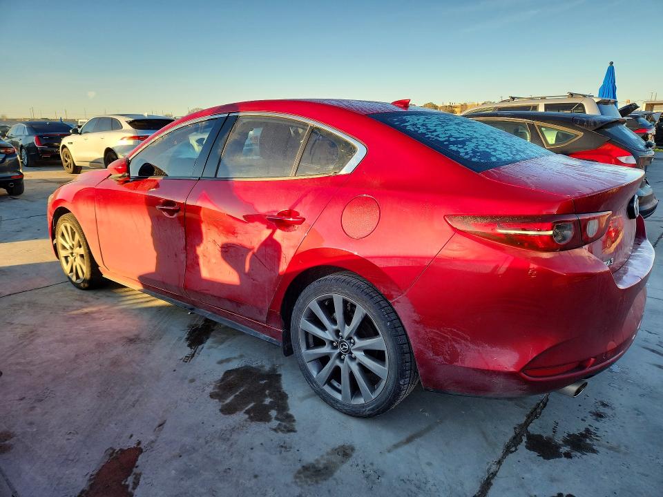 Photo 2 from auction – 2020 MAZDA 3 with VIN 3MZBPAEM4LM134434