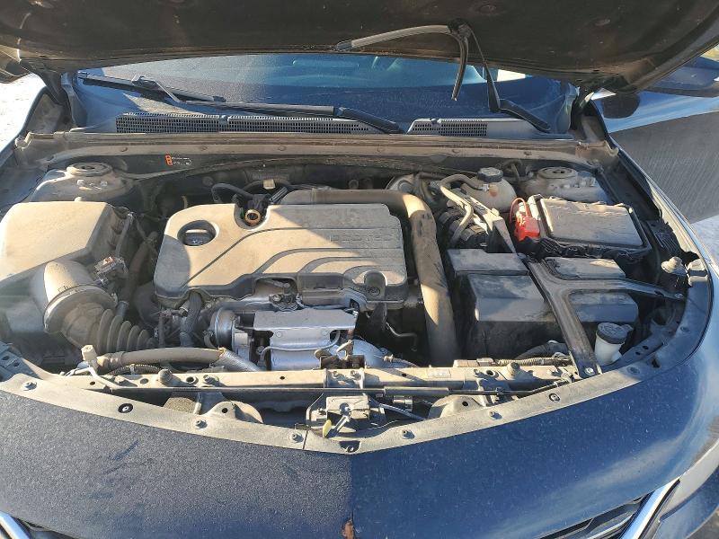 Photo 11 from auction – 2018 CHEVROLET MALIBU LT with VIN 1G1ZD5STXJF279139