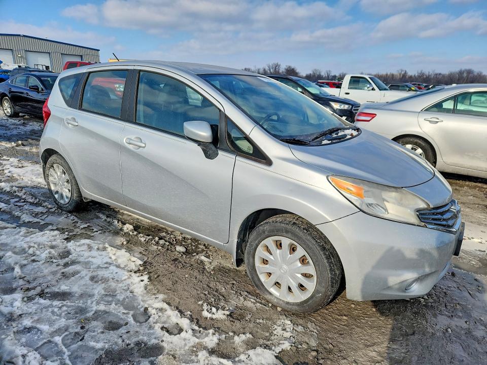 Photo 4 from auction – 2015 NISSAN VERSA NOTE with VIN 3N1CE2CP0FL447798