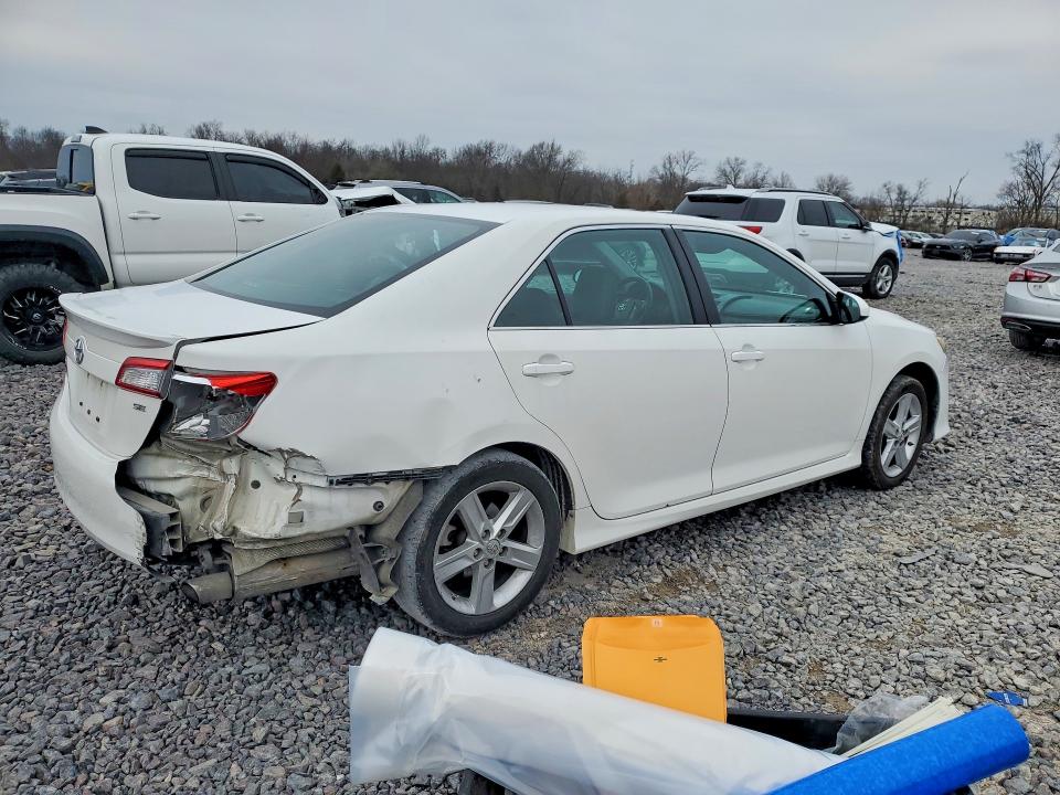 Photo 3 from auction – 2013 TOYOTA CAMRY L with VIN 4T1BF1FK9DU699256
