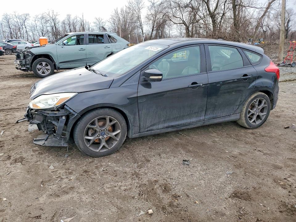 FORD FOCUS 2013 with VIN 1FADP3K22DL175759 - Photo from auction