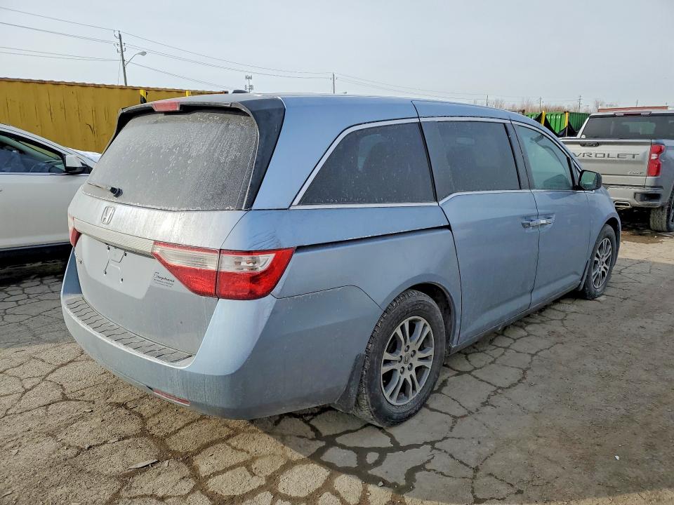 Фото 3 с аукциона – 2011 HONDA ODYSSEY EX с VIN 5FNRL5H65BB101592