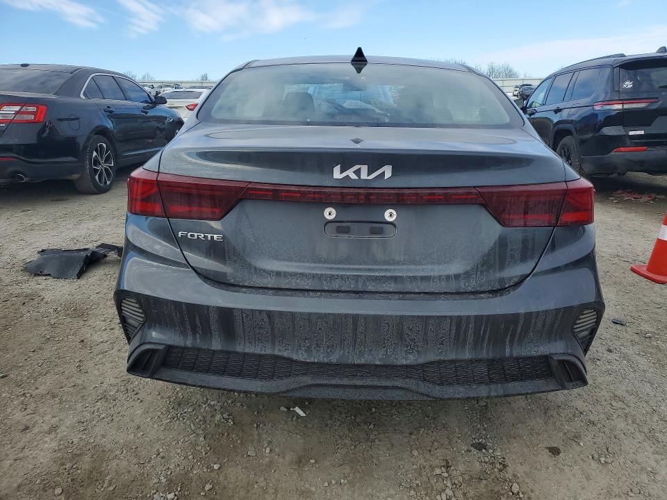 Photo 6 from auction – 2023 KIA FORTE with VIN 3KPF24AD5PE631020