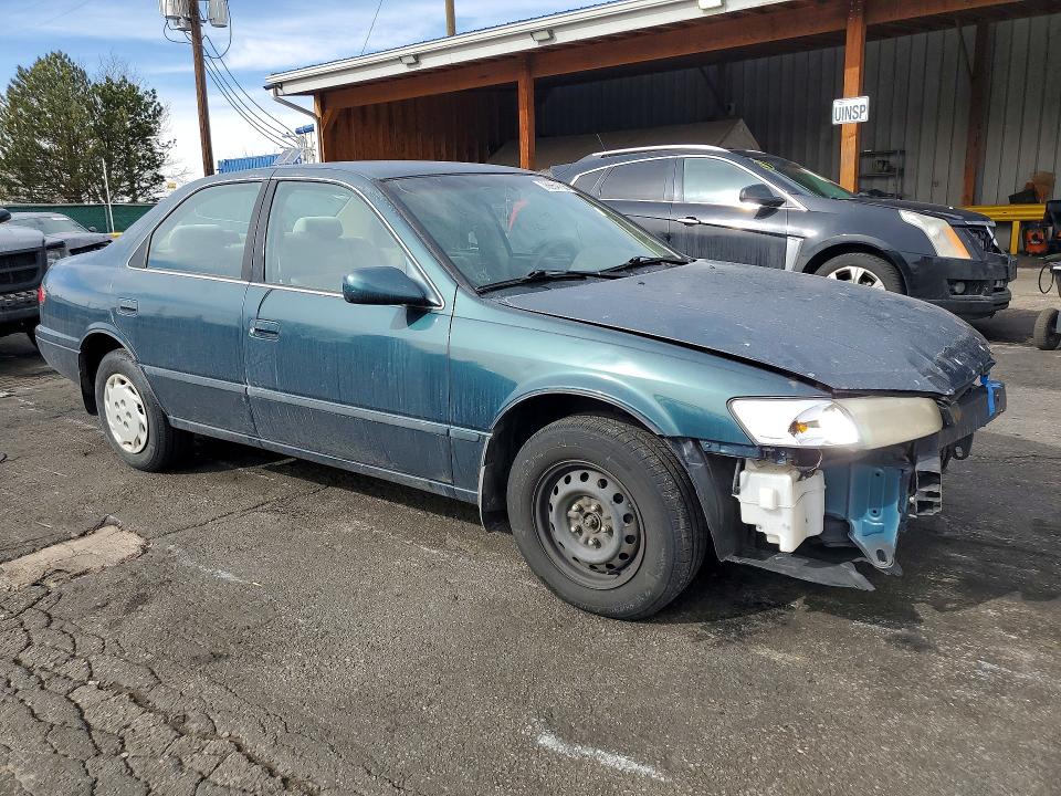 Photo 4 from auction – 1998 TOYOTA CAMRY with VIN JT2BG22K7W0183137