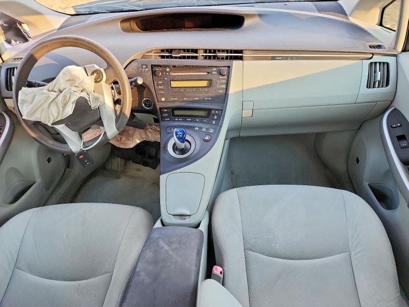 Photo 8 from auction – 2011 TOYOTA PRIUS with VIN JTDKN3DUXB5343011