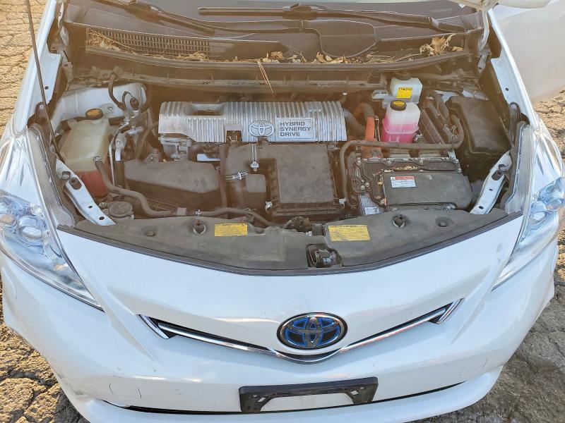 Photo 11 from auction – 2013 TOYOTA PRIUS V with VIN JTDZN3EU7D3217393