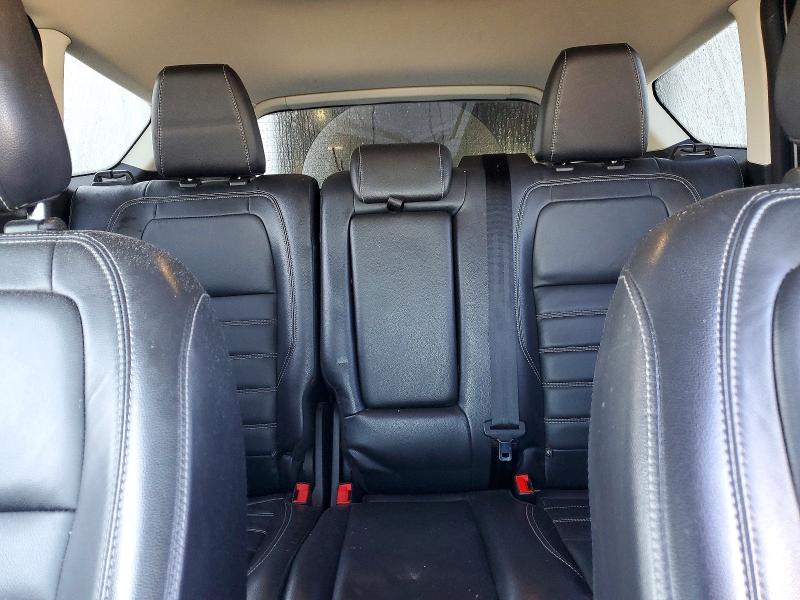 Photo 10 from auction – 2019 FORD ESCAPE with VIN 1FMCU0J90KUA03390