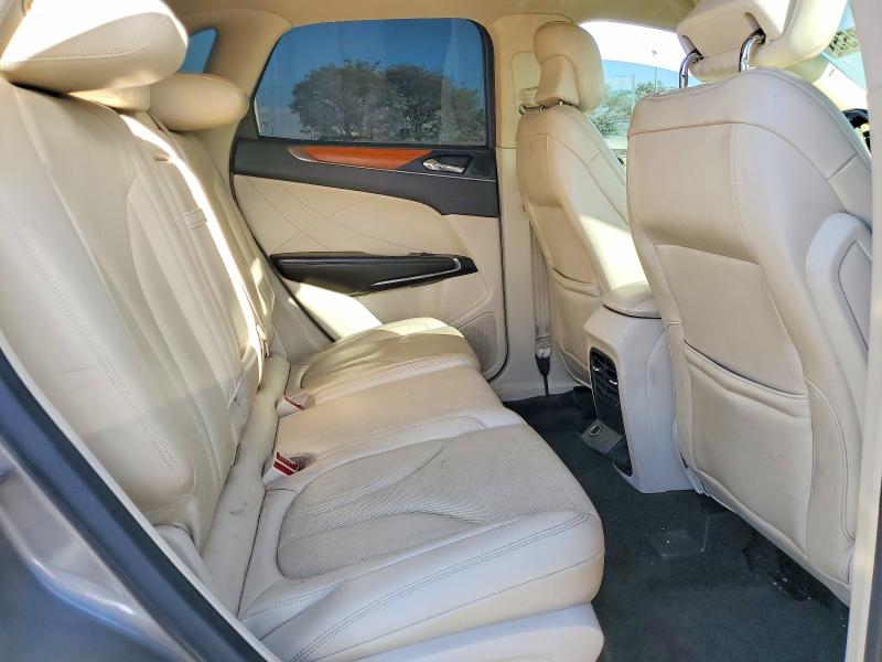 Photo 11 from auction – 2016 LINCOLN MKC with VIN 5LMCJ3C91GUJ18933