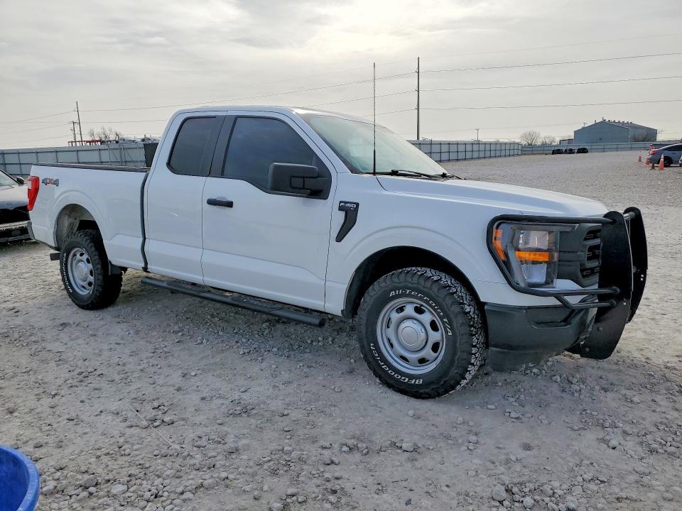 Photo 4 from auction – 2023 FORD F150 with VIN 1FTFX1E5XPKF99827