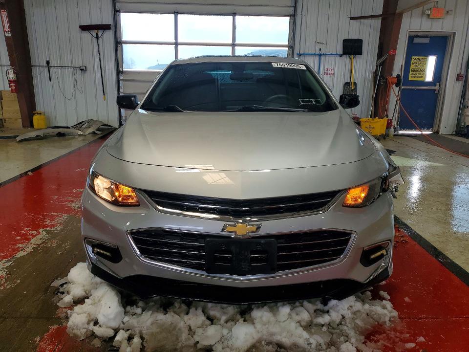 Photo 5 from auction – 2017 CHEVROLET MALIBU with VIN 1G1ZB5ST2HF258057