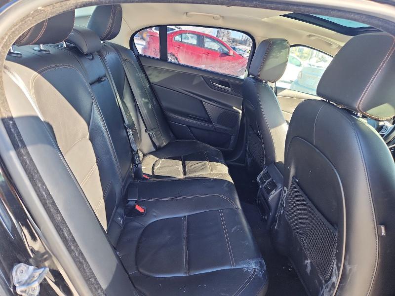 Photo 10 from auction – 2018 JAGUAR XE with VIN SAJAK4FXXJCP18697