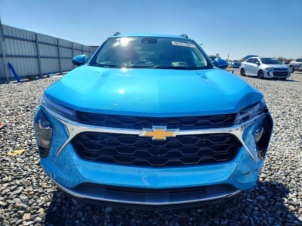 Photo 5 from auction – 2025 CHEVROLET TRAX 1LT with VIN KL77LHEP3SC217616