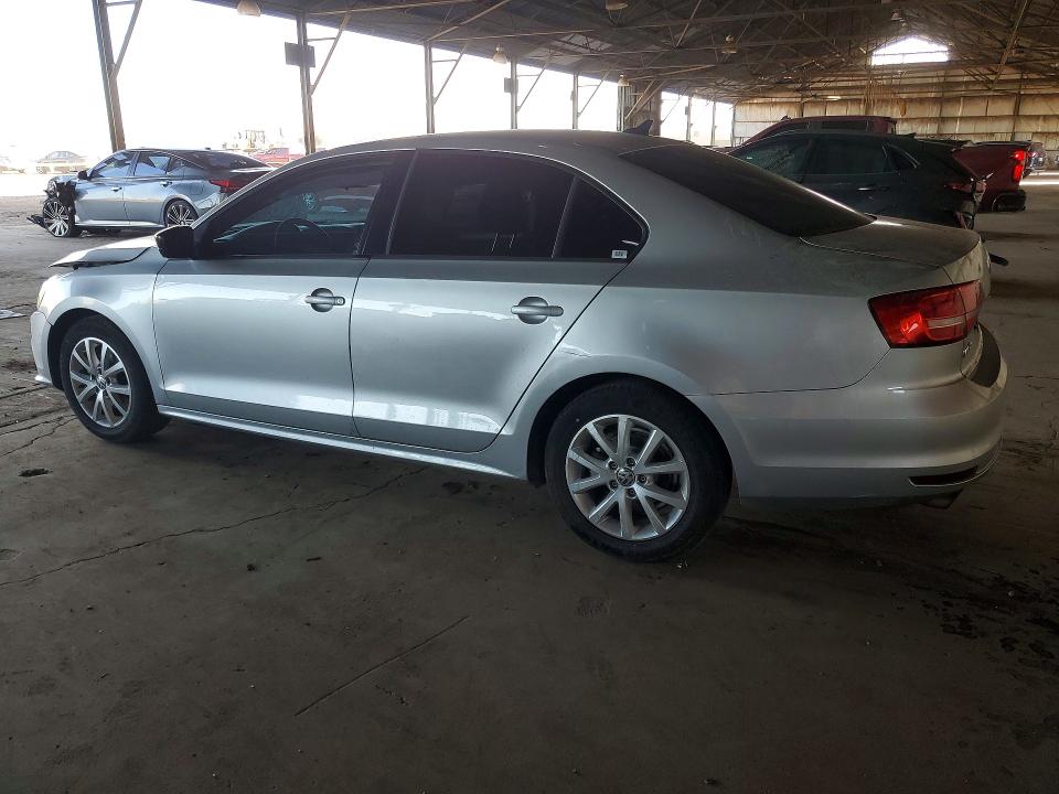 Photo 2 from auction – 2015 VOLKSWAGEN JETTA with VIN 3VWD17AJ2FM254732