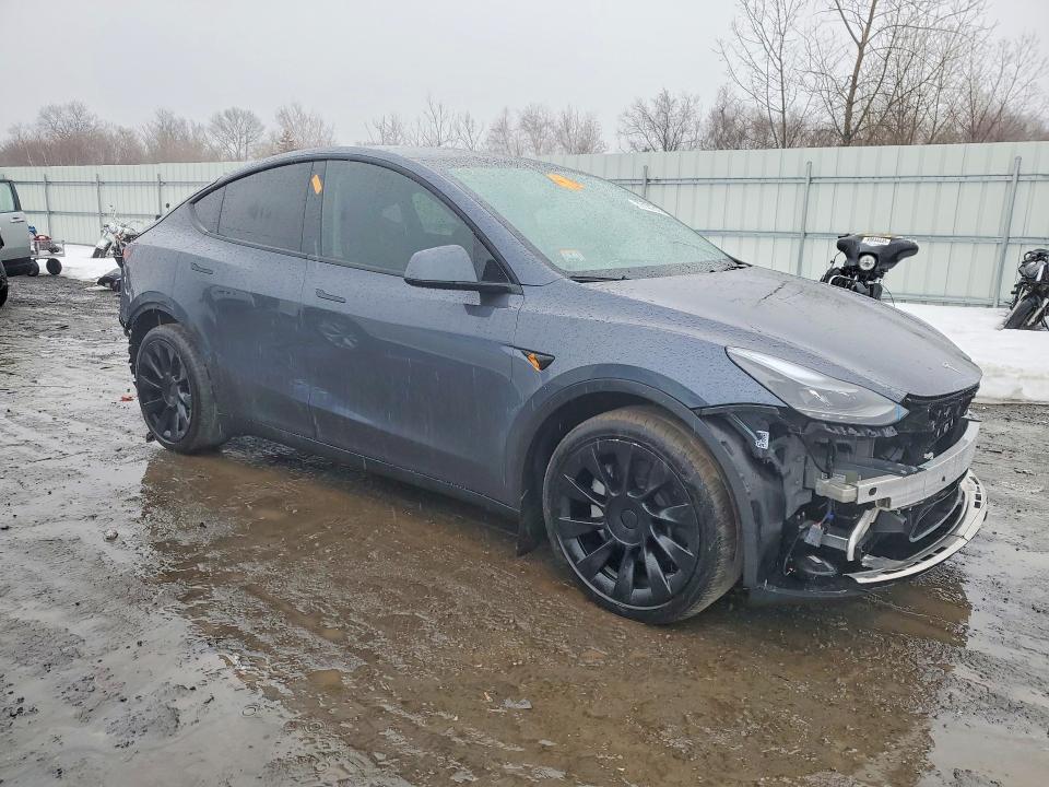 صورة رقم 4 من المزاد - 2024 TESLA MODEL Y مع VIN 7SAYGDEEXRA216575