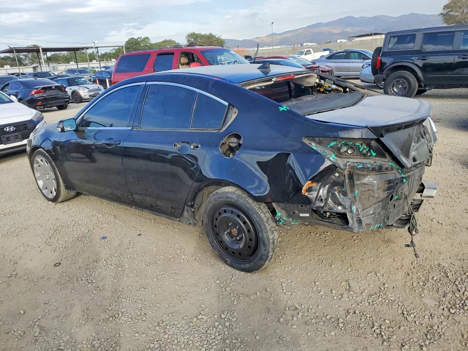 Photo 2 from auction – 2014 ACURA TL ADVANCE with VIN 19UUA9F79EA001500