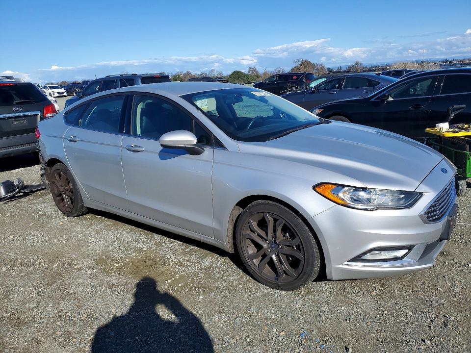 Photo 4 from auction – 2018 FORD FUSION with VIN 3FA6P0HD5JR204278
