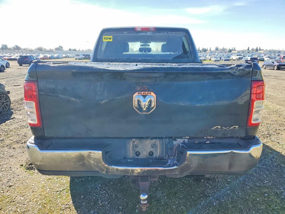 Photo 6 from auction – 2020 RAM 2500 with VIN 3C6UR5CL6LG227663