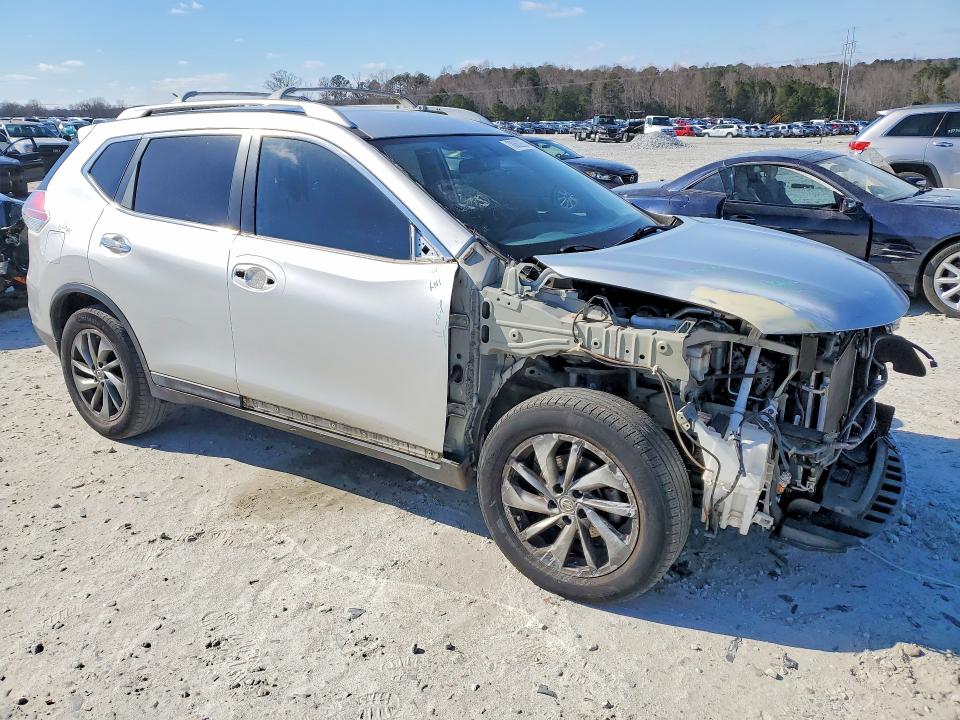 Photo 4 from auction – 2015 NISSAN ROGUE with VIN 5N1AT2MT1FC777673