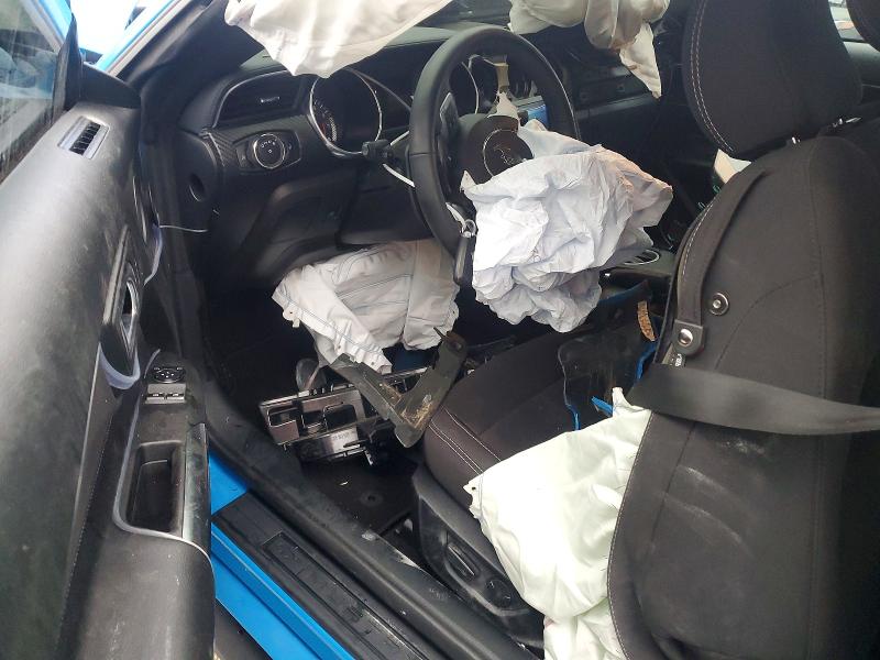 Photo 8 from auction – 2023 FORD MUSTANG with VIN 1FA6P8TH1P5111827
