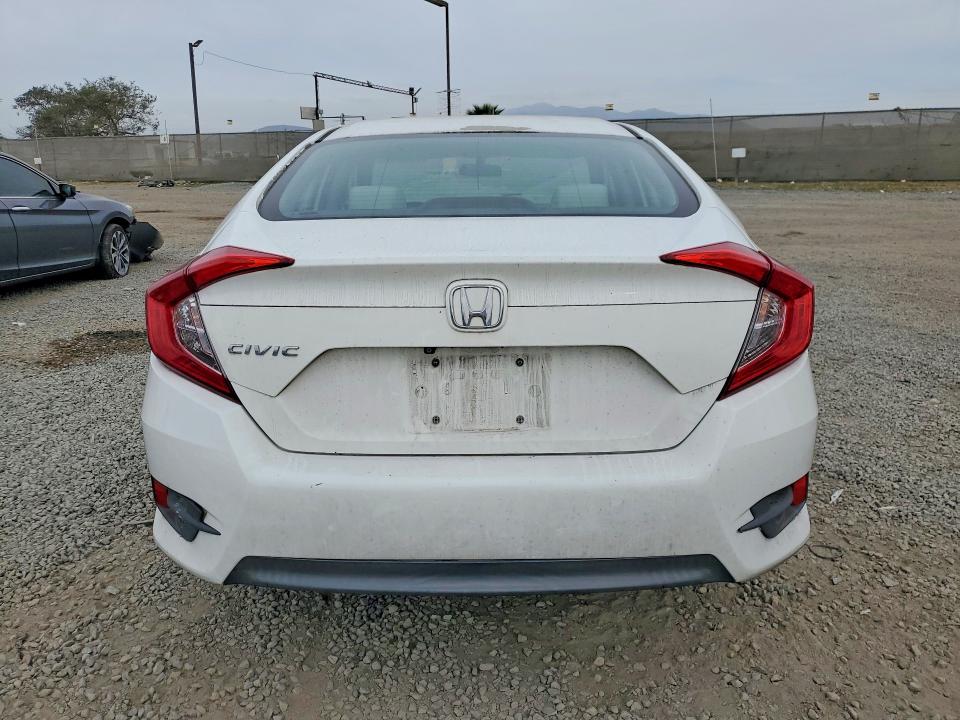 Photo 6 from auction – 2016 HONDA CIVIC LX with VIN 2HGFC2F53GH510737