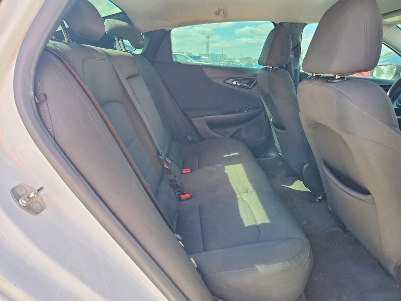 Photo 10 from auction – 2018 CHEVROLET MALIBU with VIN 1G1ZB5ST1JF219109