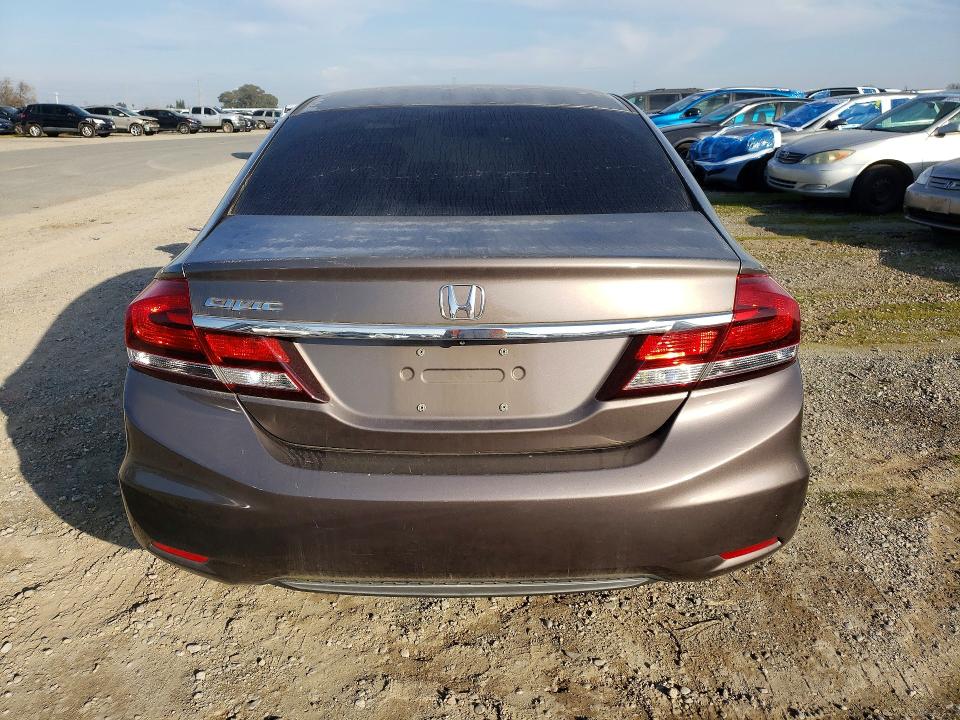 Photo 6 from auction – 2015 HONDA CIVIC with VIN 2HGFB2F52FH528177