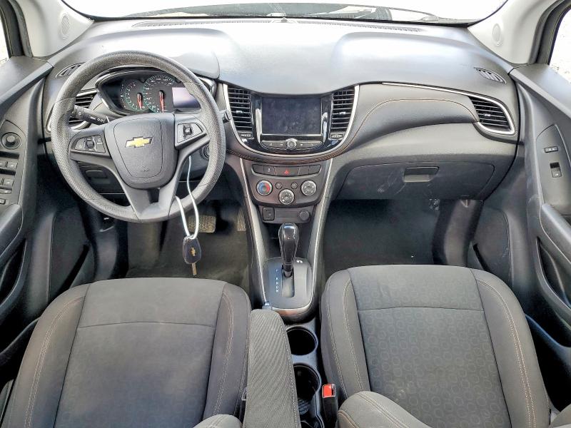 Photo 8 from auction – 2021 CHEVROLET TRAX with VIN KL7CJKSBXMB334225