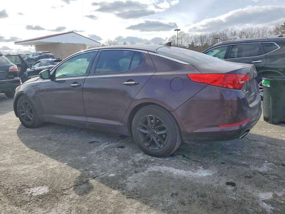 Photo 2 from auction – 2012 KIA OPTIMA LX with VIN 5XXGM4A71CG060734