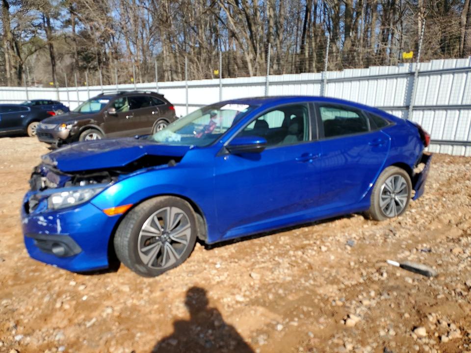 HONDA CIVIC 2016 z numerem VIN 19XFC1F35GE218946 - Zdjęcie z aukcji